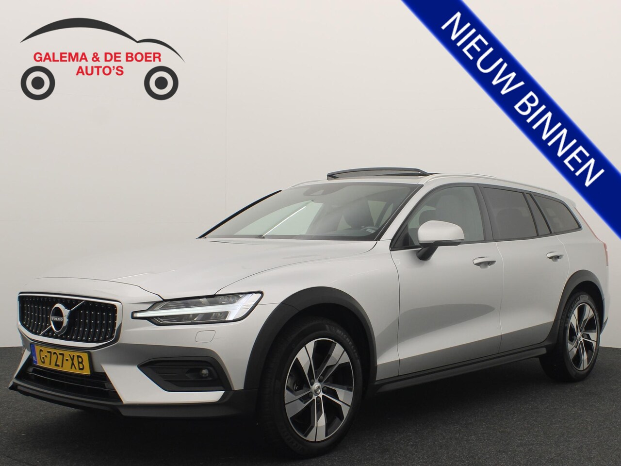 Volvo V60 Cross Country - 2.0 D4 AWD Intro Edition PANO / HUD / HARMAN KARDON / AUTOMAAT / CARPLAY / LED / CAMERA / - AutoWereld.nl