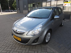 Opel Corsa - 1.2-16V Cosmo 2012 Airco Automaat NAP APK
