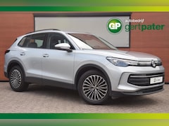 Volkswagen Tiguan - 1.5 eTSI Life Camera/AdaptiveCruise/LM Velgen/Clima/PDC