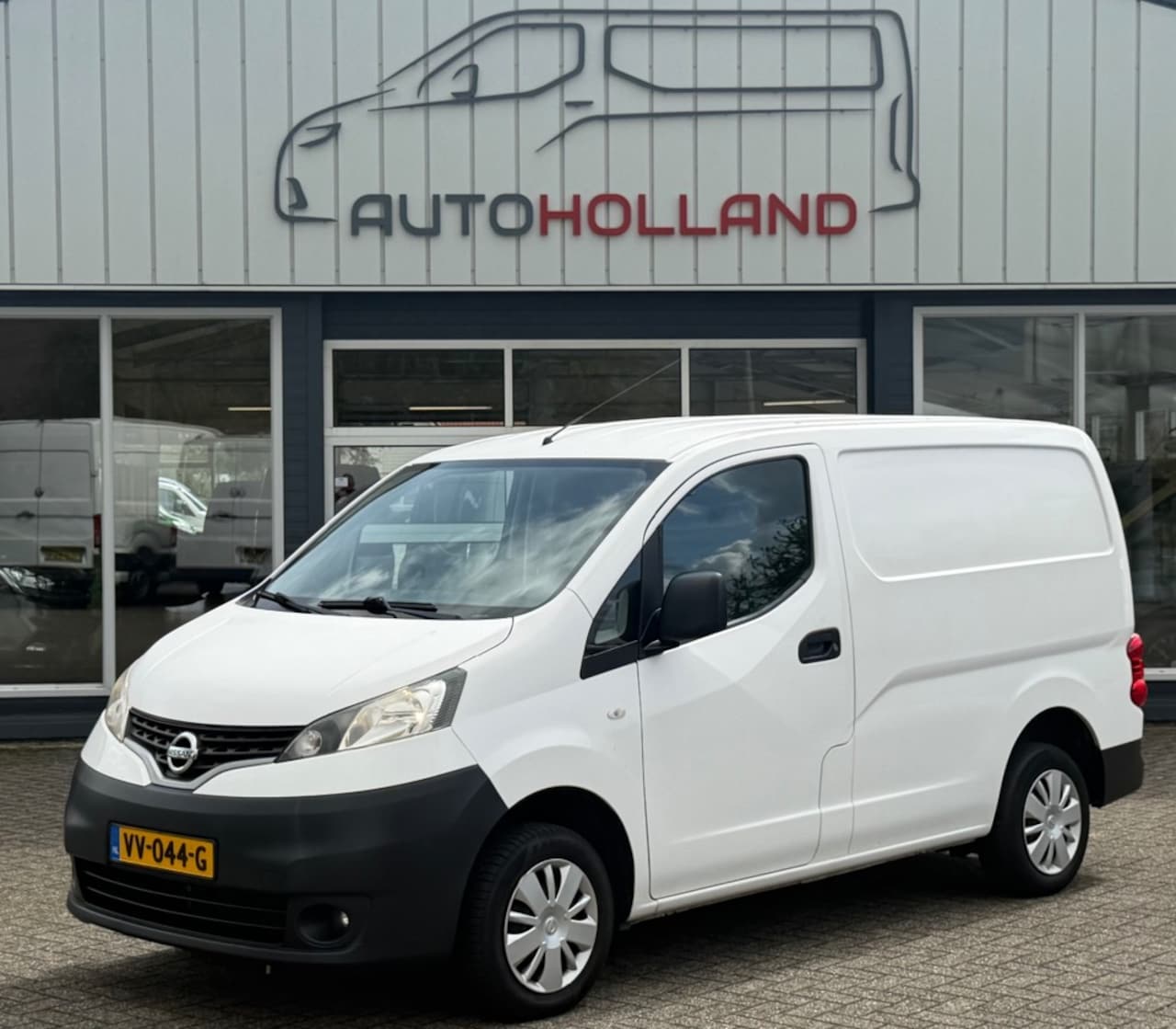 Nissan NV200 - 1.5 DCI 66KW 90PK AIRCO/ CRUISE CONTROL/ CAMERA/ ORIGINEEL AUDIO - AutoWereld.nl