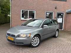 Volvo V50 - 2.4 5 cilinder APK 10/2027
