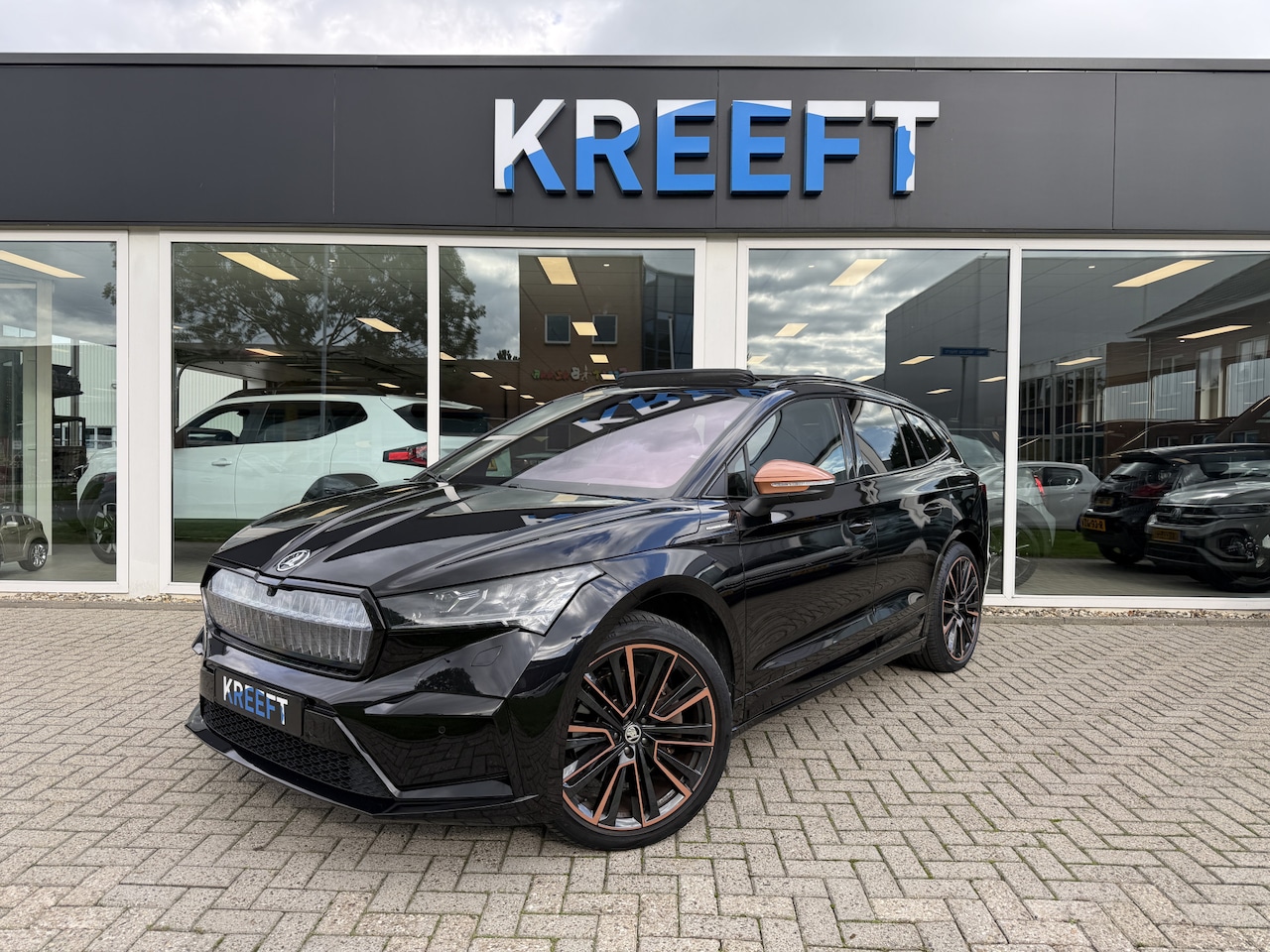 Skoda Enyaq iV - 80 Founders Edition Black SOH 95% - AutoWereld.nl
