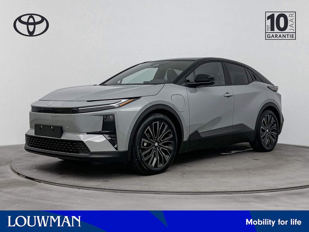 Toyota C-HR - Executive AWD 77 kWh | Apple Carplay & Android Auto | Parkeercamera | 06-08 TB - AutoWereld.nl