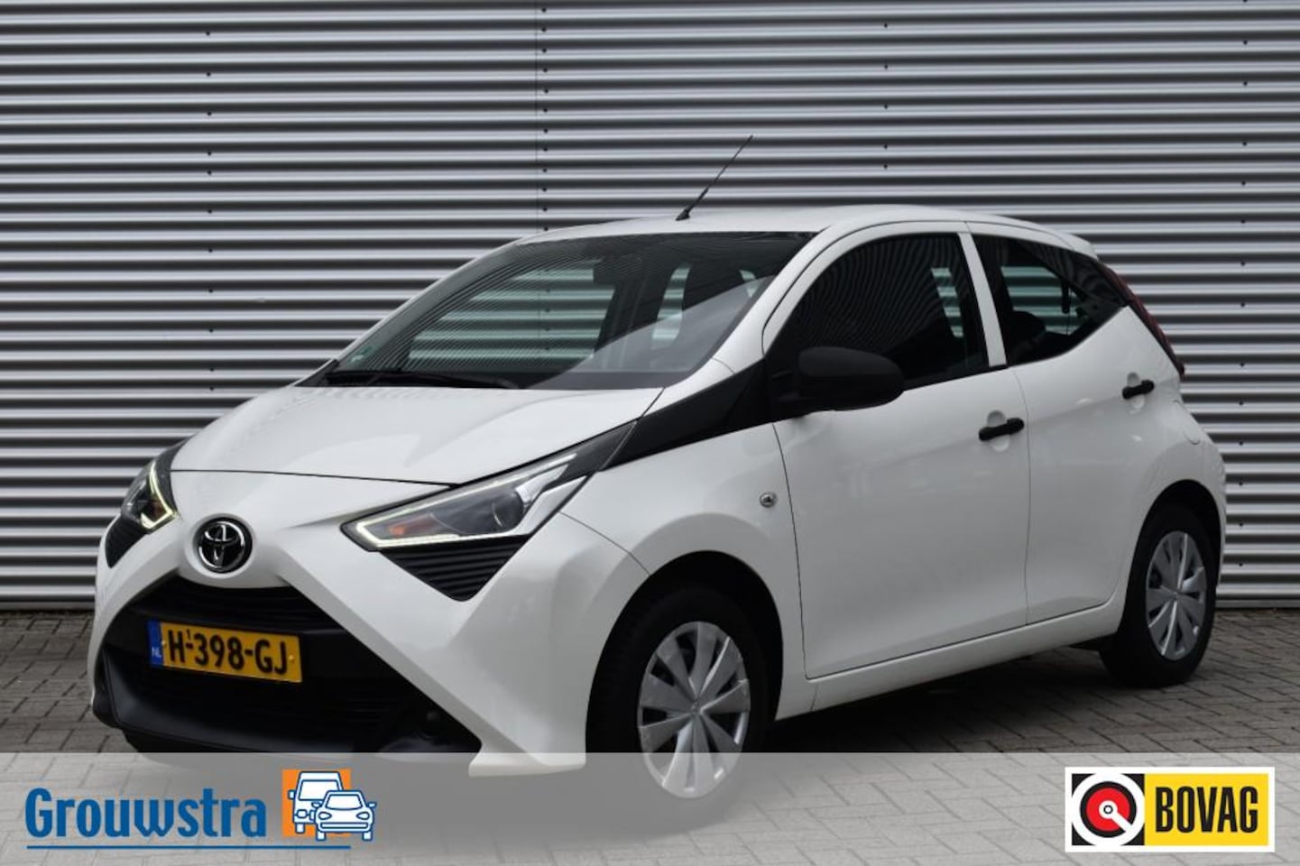 Toyota Aygo - 1.0 VVT-I 5DRS. X-FUN / NL AUTO / AIRCO / EL. RAMEN / BLUETOOTH - AutoWereld.nl