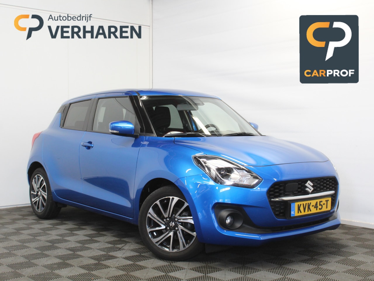 Suzuki Swift - 1.2 Style Smart Hybrid AUTOMAAT | CARPLAY | NAVI | LED | DAB | CAMERA | CLIMATE | STOELVER - AutoWereld.nl