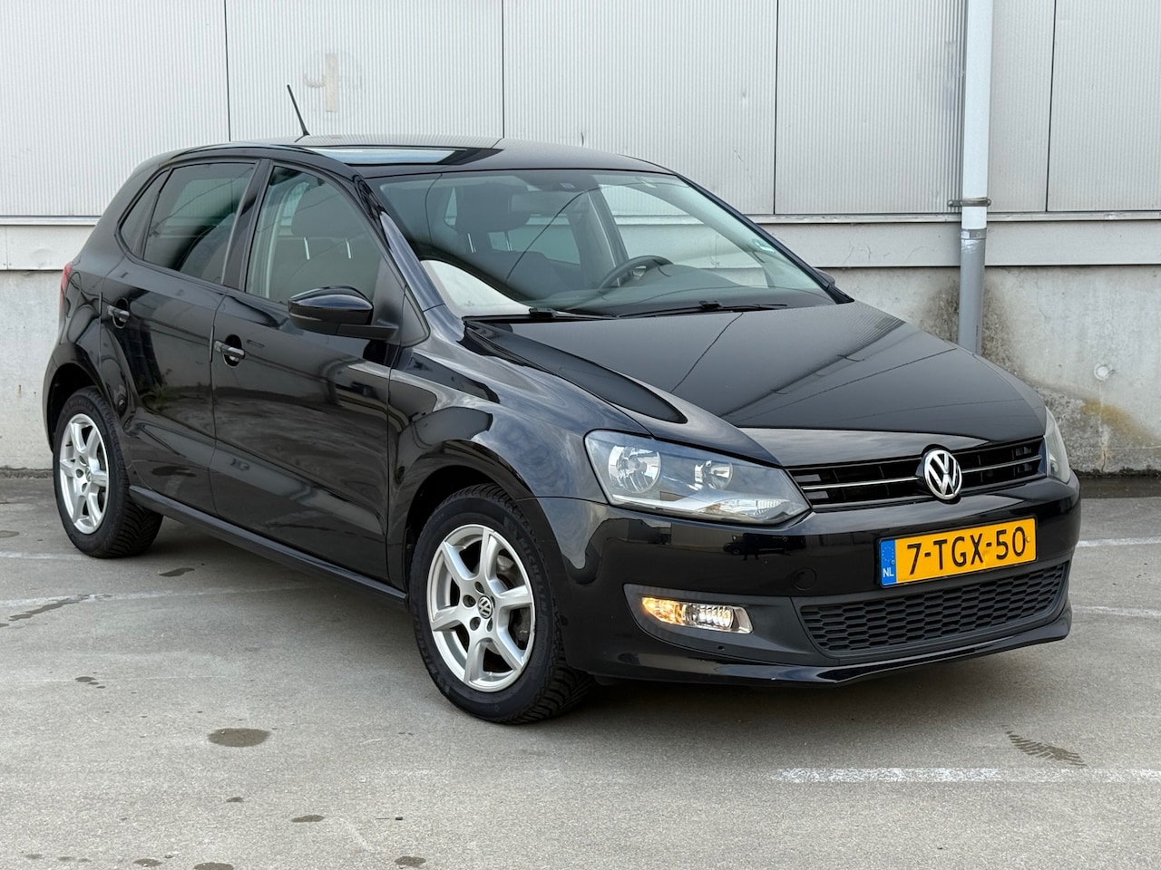 Volkswagen Polo - 1.2 TSI BlueMotion Edition+ / Dealer Onderhouden / NAP / CLIMA / PDC / CRUISE / - AutoWereld.nl