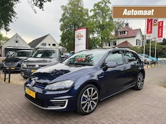 Volkswagen Golf - 1.4 TSI GTE HYBRID PHEV AUTOMAAT / STANDKACHEL / LEDER / NAVI / CAMERA / TREKHAAK / ADAP.