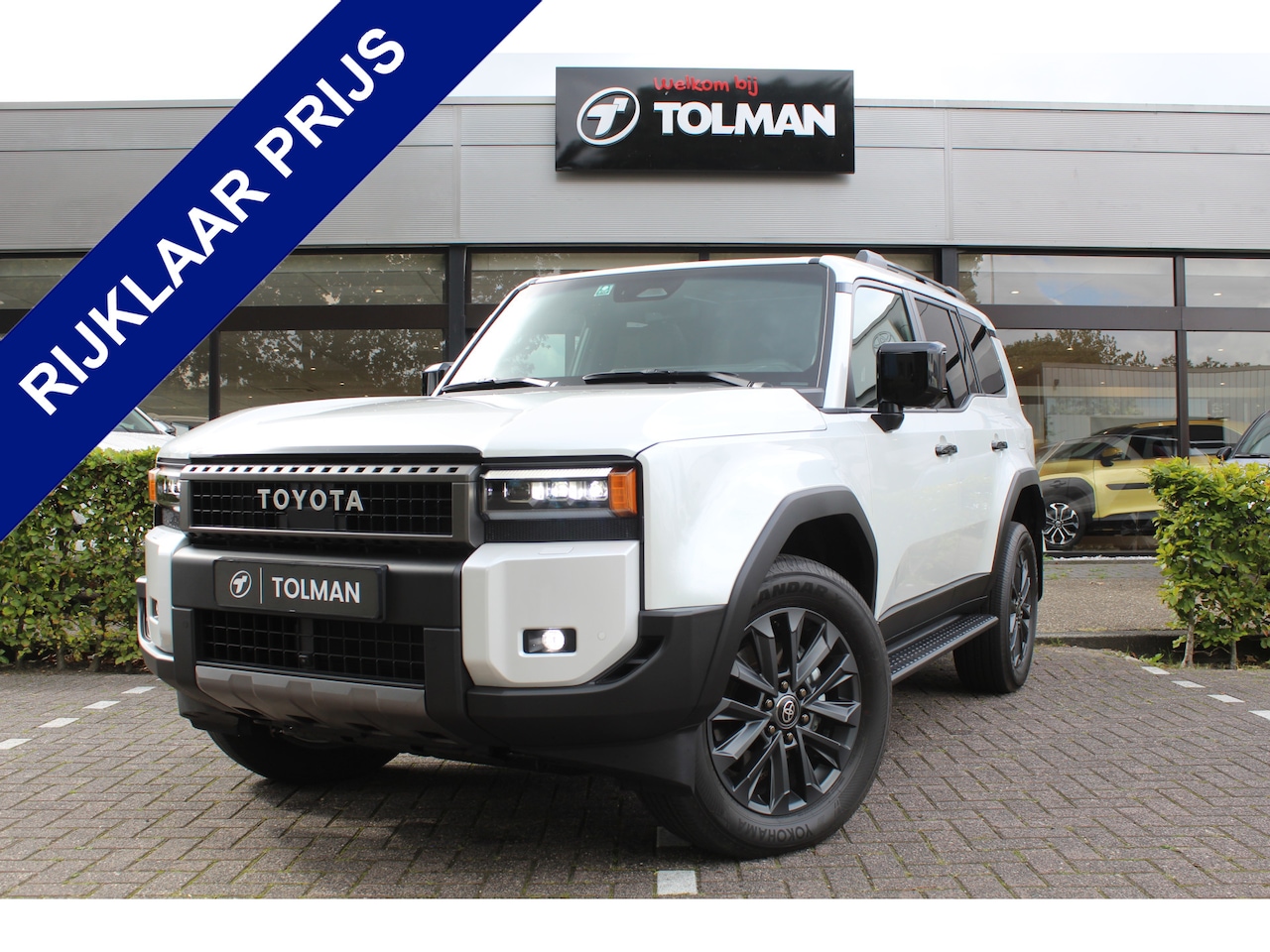 Toyota Land Cruiser - 2.8 D-4D Professional 5p. | Rijklaar | Panodak | Parelmoer | Leder | Memory | Camera's | J - AutoWereld.nl