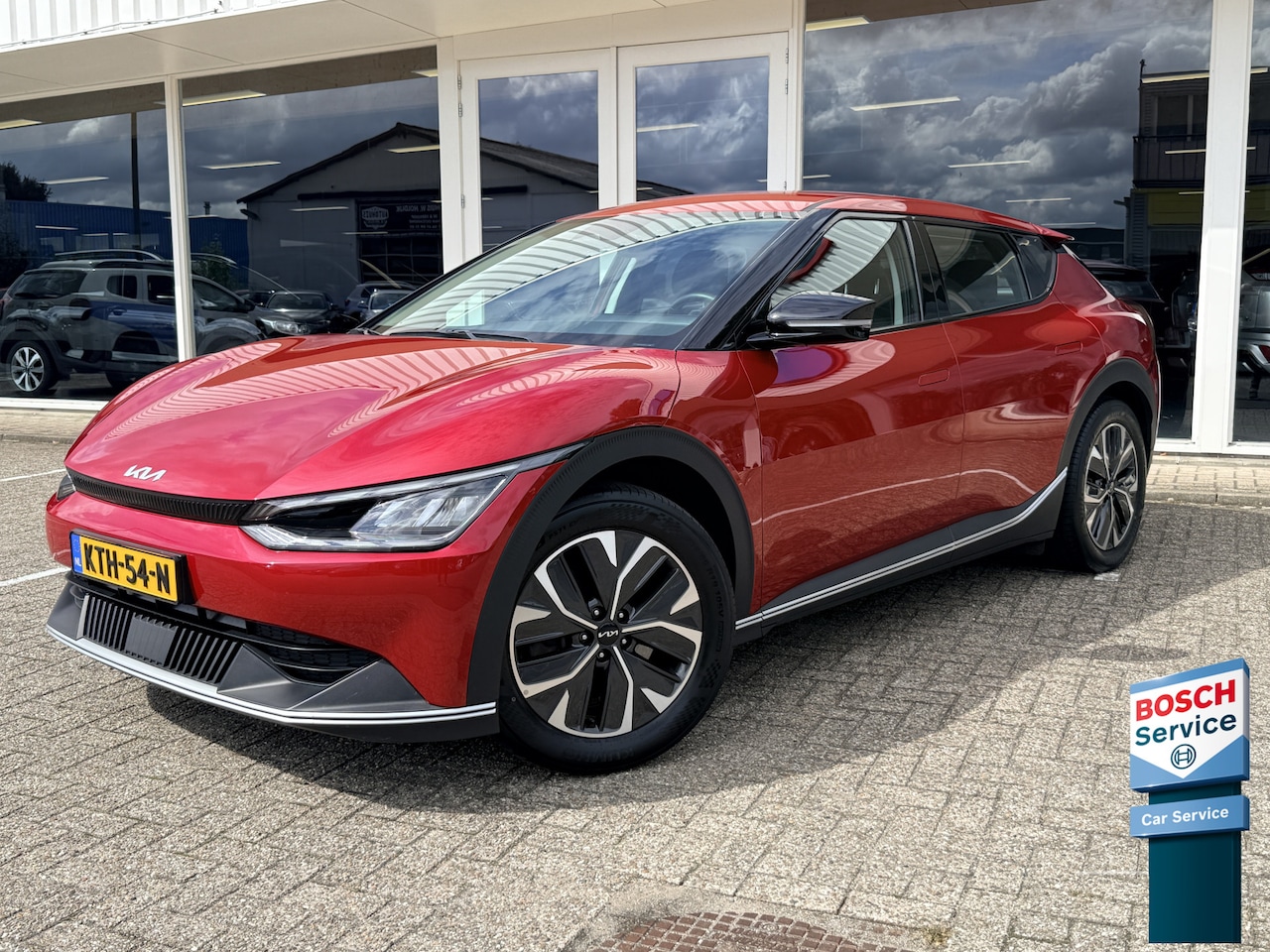 Kia EV6 - 77.4 kWh | Afn. Trekhaak | SOH 100% | Half Leder | Adapt. Cruise | Stoel- en stuurverwarmi - AutoWereld.nl