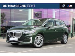 BMW 2-serie Active Tourer - 218i Luxury Line Automaat / Panoramadak / Trekhaak / Sportstoelen / Achteruitrijcamera / A