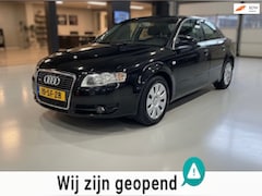 Audi A4 Limousine - 2.5 TDI Pro Line Business-automaat-nette auto-airco-elek ramen-riem is vervangen