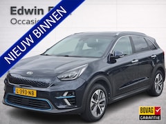 Kia e-Niro - DynamicPlusLine 64 kWh | SOH 100% | 3 Fase laden | Schuif/kanteldak | Half Leder | Andriod