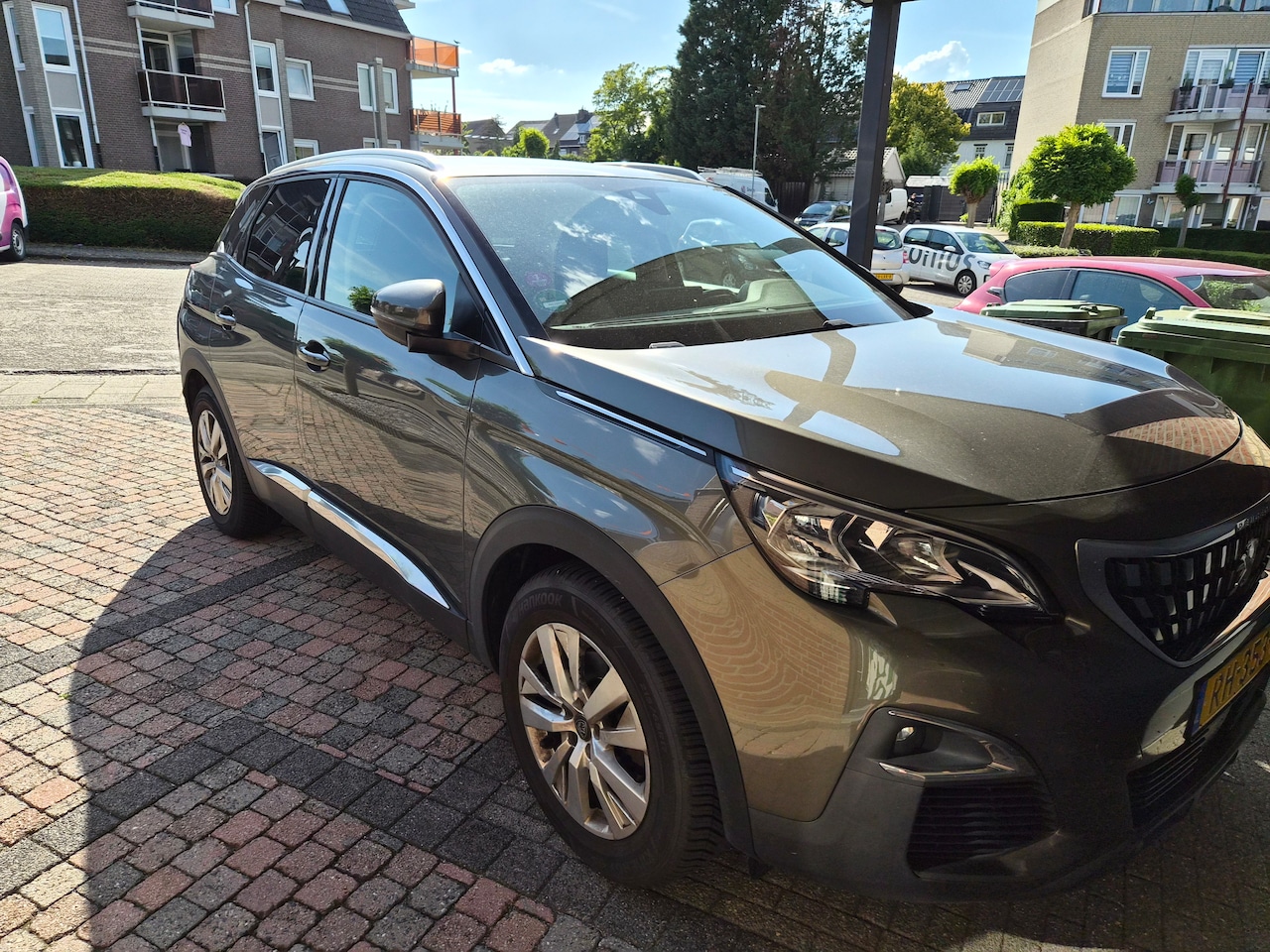 Peugeot 3008 - 1.2 PureTech Active - AutoWereld.nl
