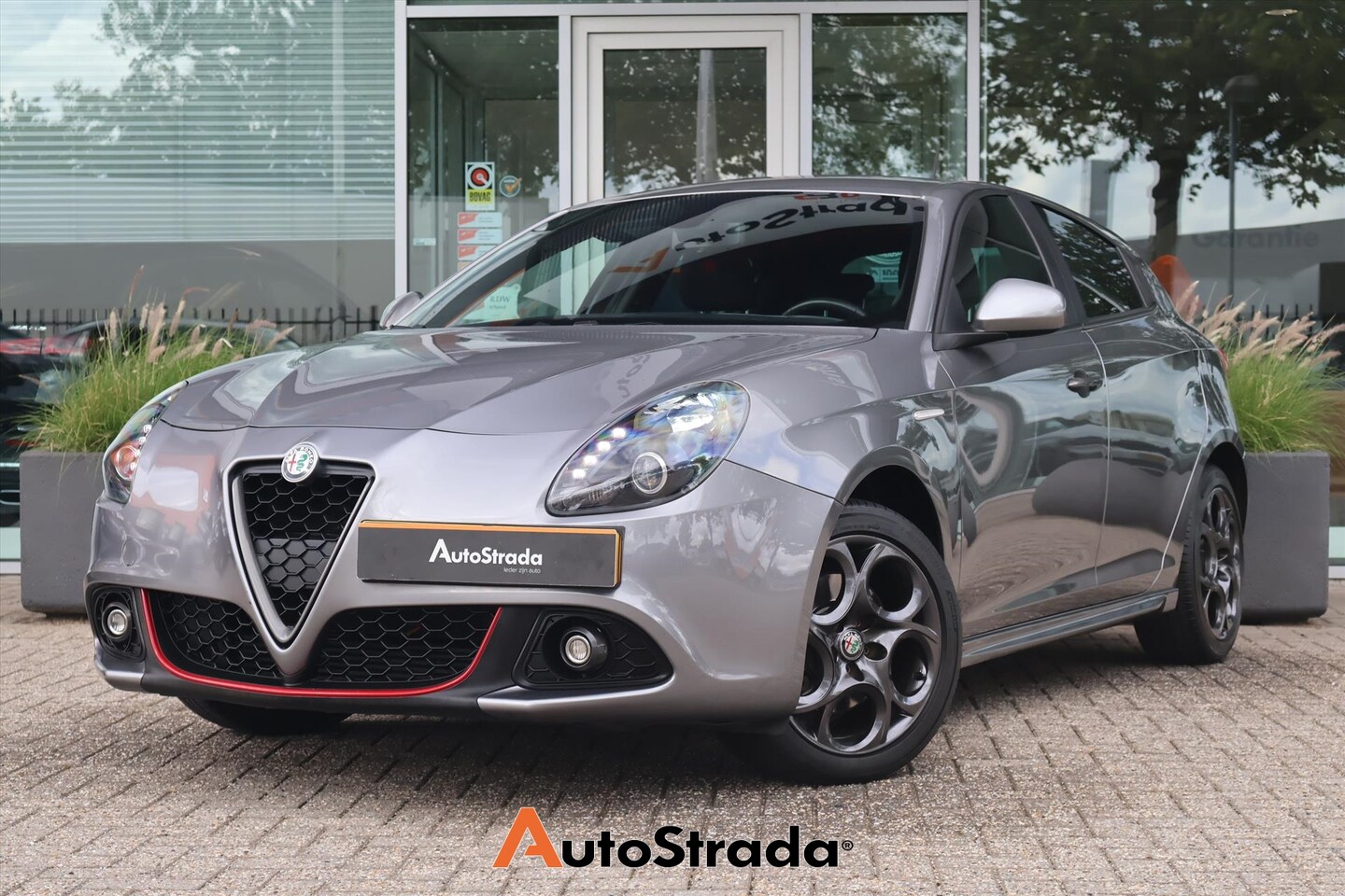 Alfa Romeo Giulietta - 1.4 TURBO MULTIAIR Super 150pk | Navi | PDC | Climate | Cruise - AutoWereld.nl