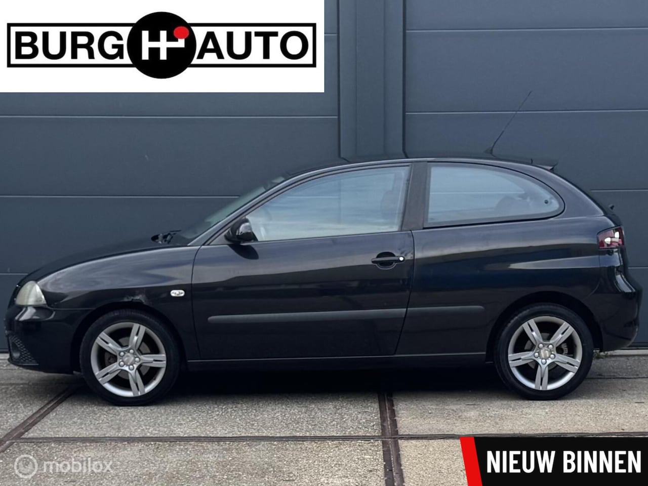 SEAT Ibiza - 1.6-16V Sportstyle 3 deurs - ECC - CRUISE CONTROLE - LM VELGEN - CPV - EL. RAMEN + INKLAPB - AutoWereld.nl