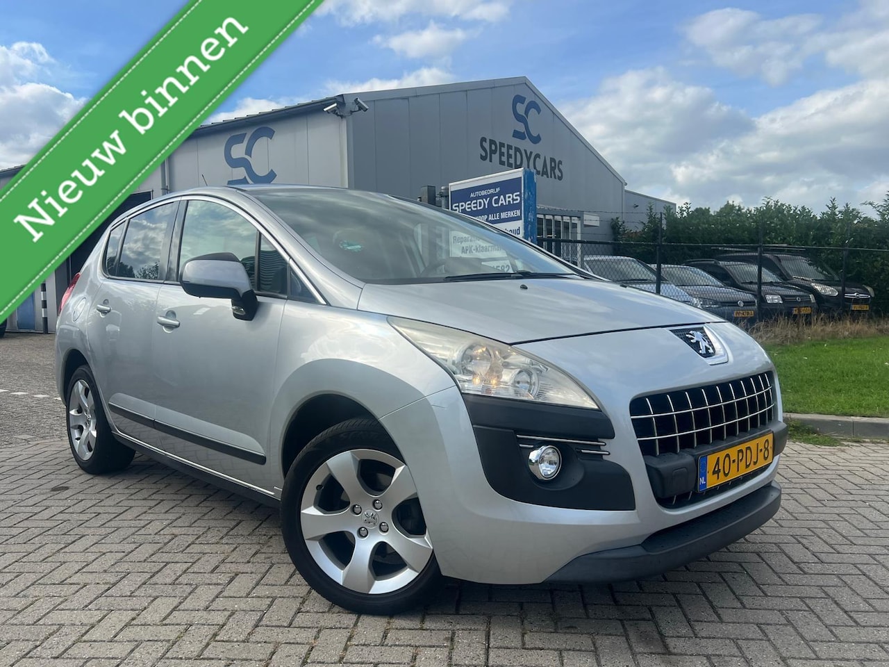 Peugeot 3008 - 1.6 VTi SR Clima Cruise Navi PDC Trekhaak - AutoWereld.nl
