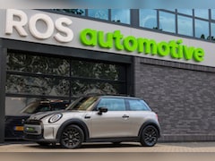 MINI 3-Deurs - 1.5 Cooper Classic | PANO | HUD | CAMERA | KEYLESS | LEDER |