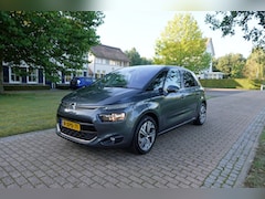 Citroën C4 Picasso - 1.6 e-THP Intensive | Trekhaak | Camera | DAB | NAP |