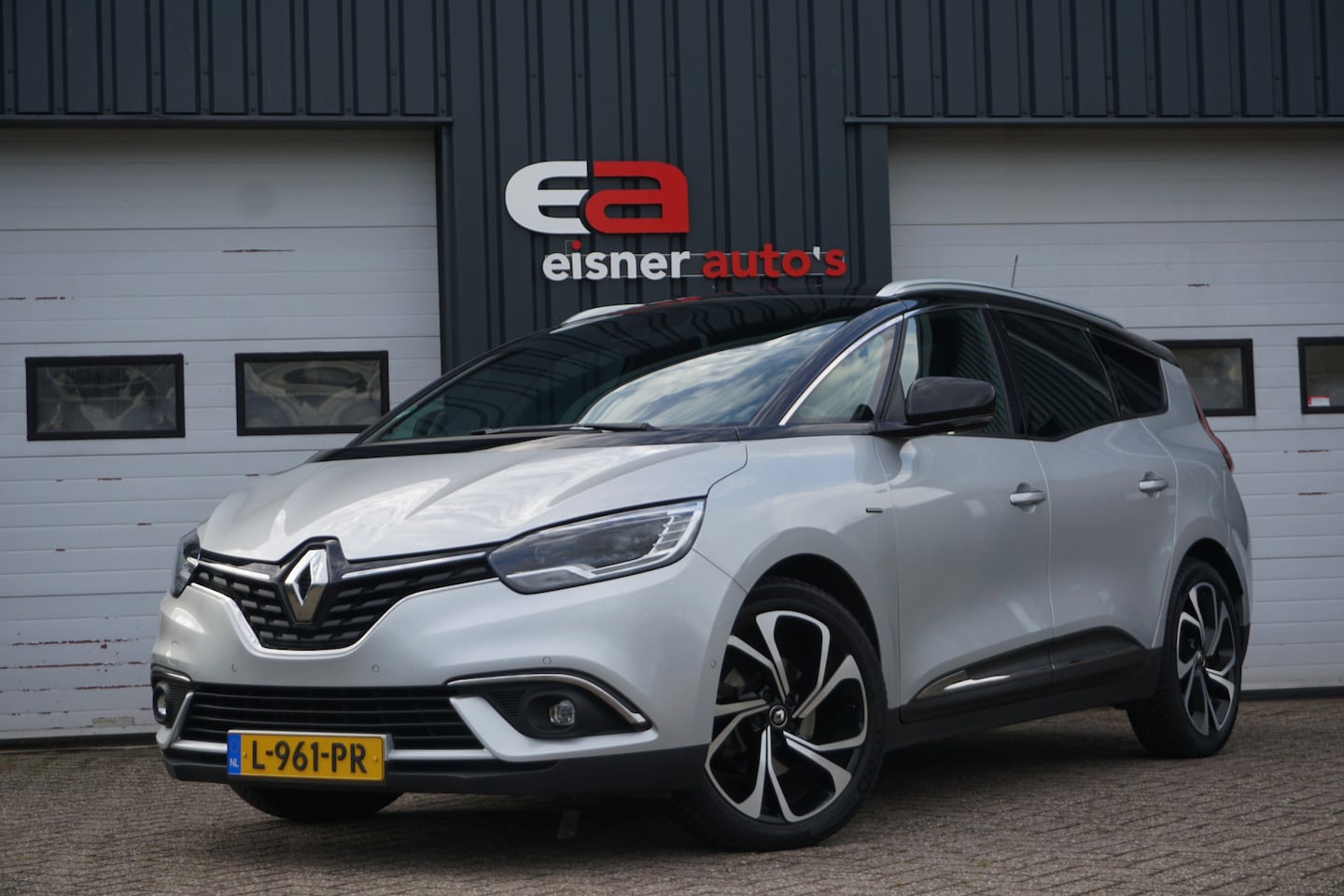 Renault Grand Scénic - 1.3 TCe Black Edition | 7 PERSOONS | AUTOMAAT | CAMERA | PANO | FULL LED | LEDER/ALCANTARA - AutoWereld.nl