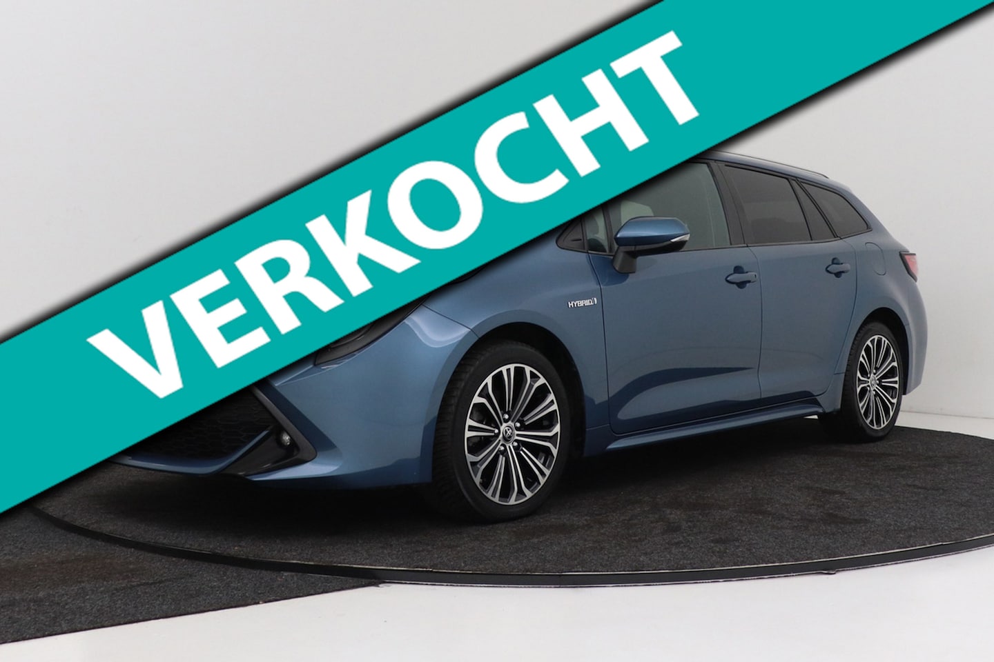 Toyota Corolla Touring Sports - 1.8 Hybrid Business Plus | Org NL | Trekhaak | Camera | CarPlay | Stoelverwarming | - AutoWereld.nl