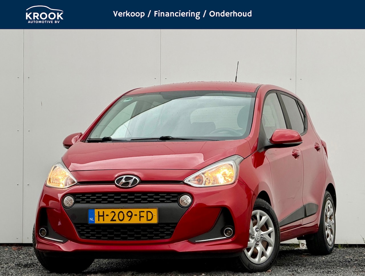 Hyundai i10 - 1.0i Premium | 2020 | Stoelverwarming | Navigatie | Klimaat | - AutoWereld.nl