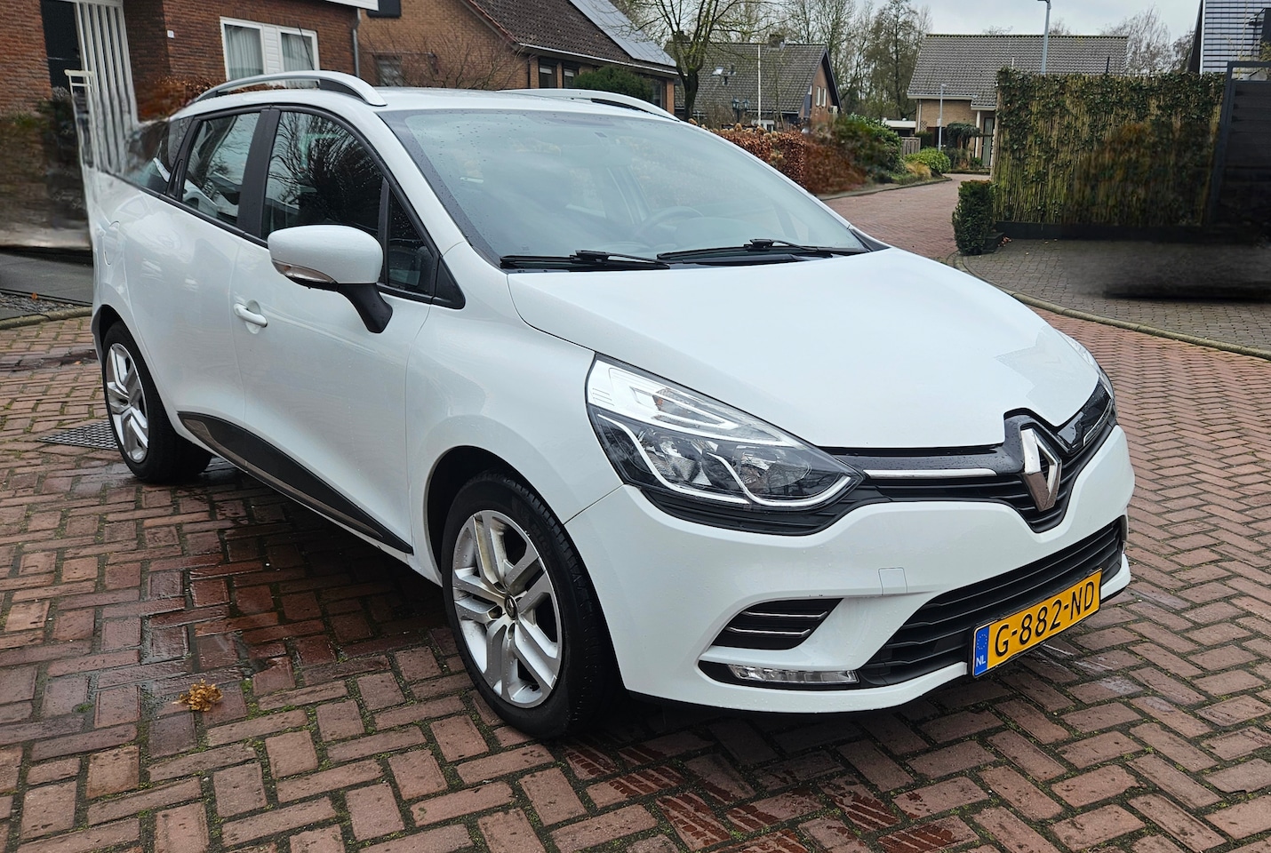 Renault Clio Estate - 0.9 TCe Zen - AutoWereld.nl