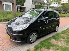Peugeot 1007 - 1.4 Sesam Urban, Dealer onderhouden