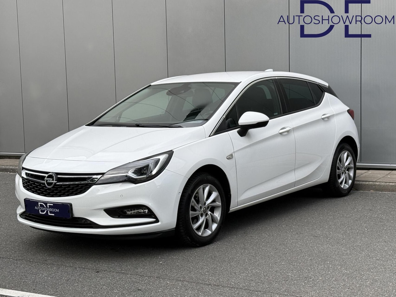Opel Astra - 1.0 Innovation | + Pack | Winterpakket | NW APK! - AutoWereld.nl