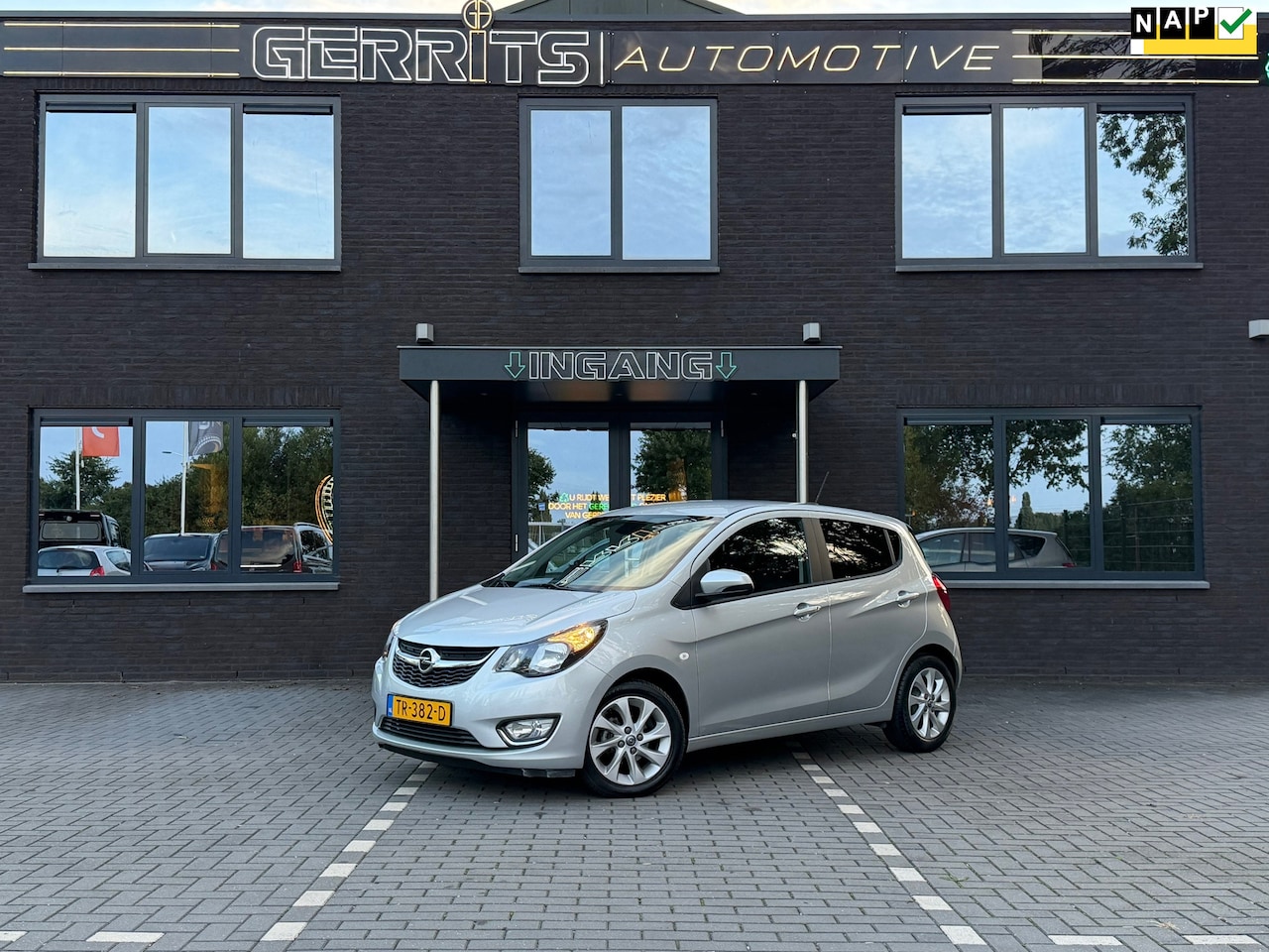 Opel Karl - 1.0 ecoFLEX Innovation | Automaat | Cruise | Stoelverw | Stuurverw | VOL | - AutoWereld.nl