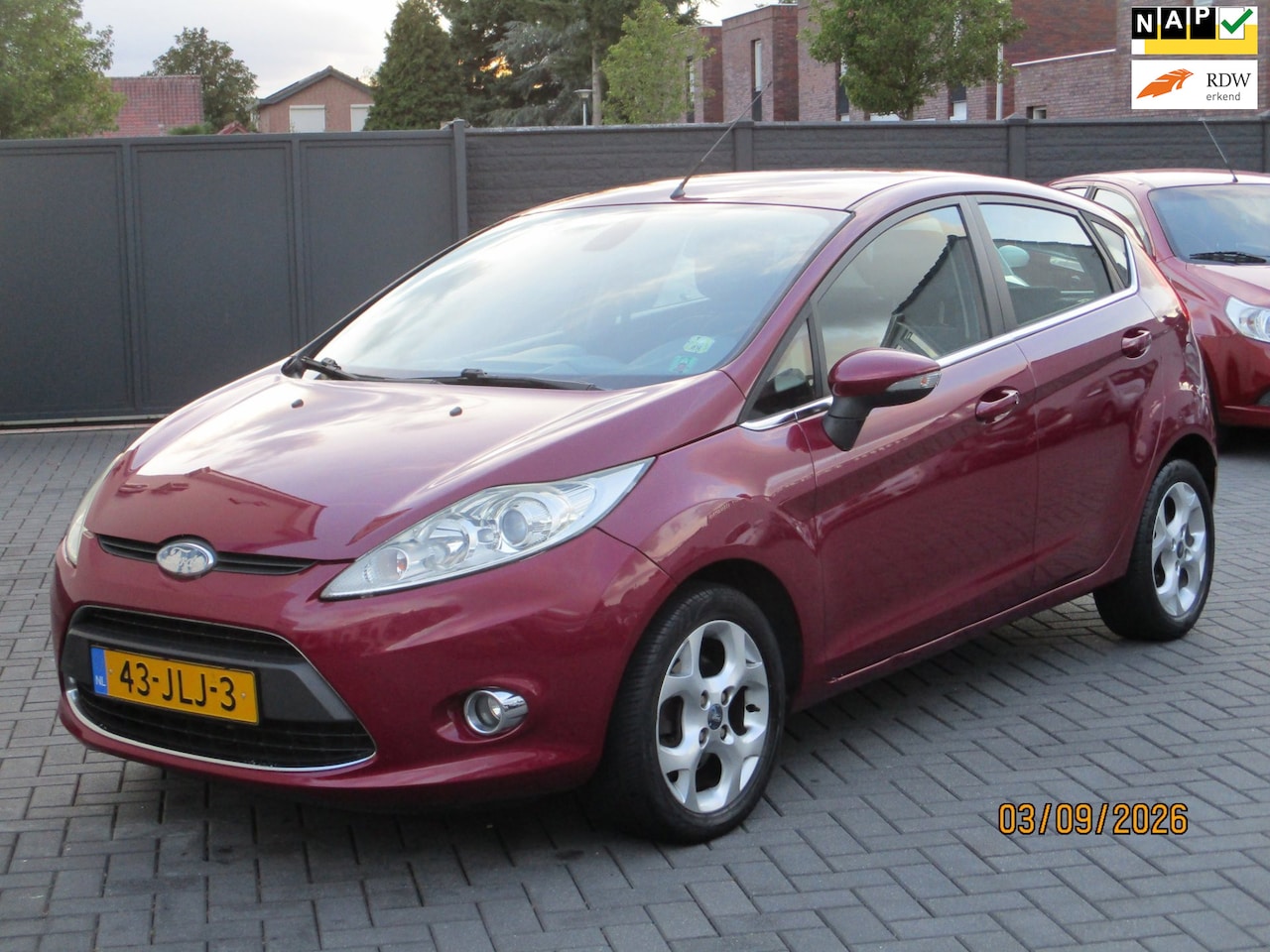 Ford Fiesta - 1.25 Titanium Airco Clima Pdc !! - AutoWereld.nl