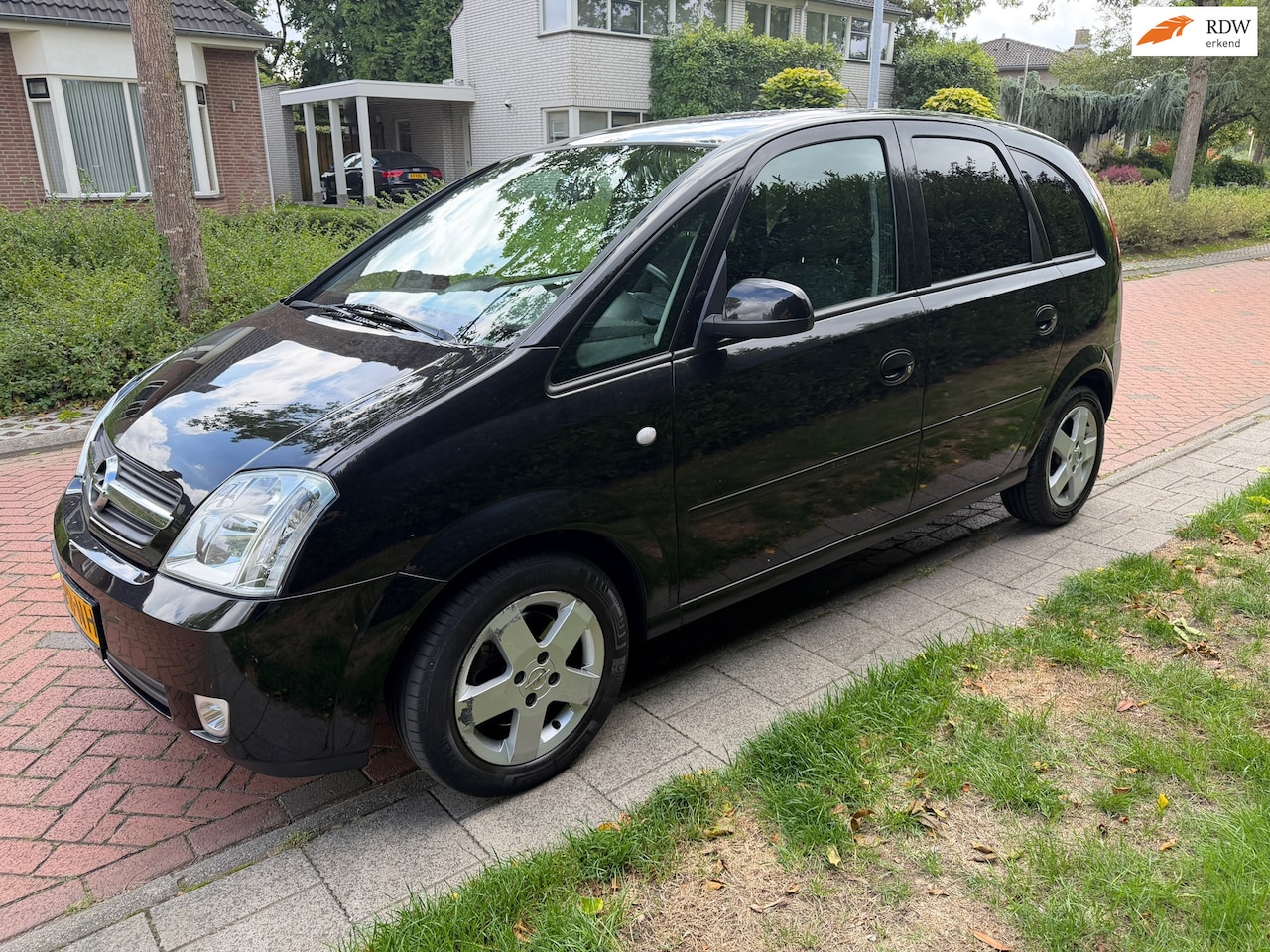 Opel Meriva - 1.6-16V Cosmo 1.6-16V Cosmo, In nieuwstaat, Airco, Weinig KM, APK 24-07-2027. - AutoWereld.nl