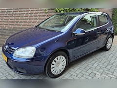 Volkswagen Golf - 1.6 Optive 2 trekhaak/airco 2006 netjes