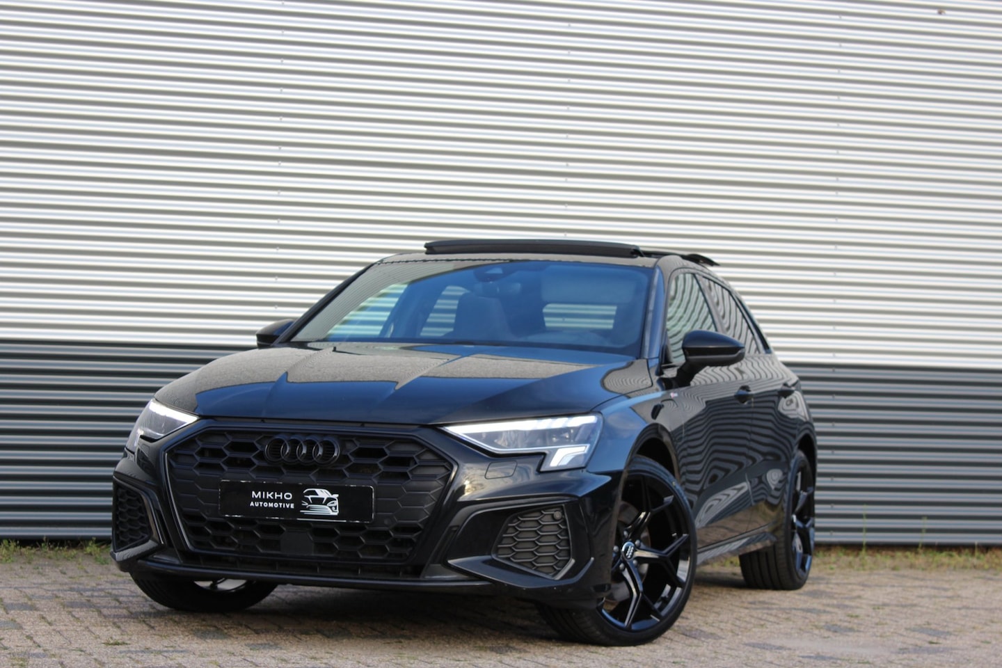 Audi A3 Sportback - 45 TFSI e Competition | 3x S-Line | Panoramadak | Memory seat | HUD | RS Zetels | B&O | Sf - AutoWereld.nl