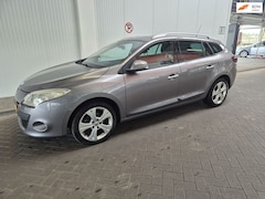 Renault Mégane Estate - 1.4 TCe Dynamique-met onderhoudshistorie