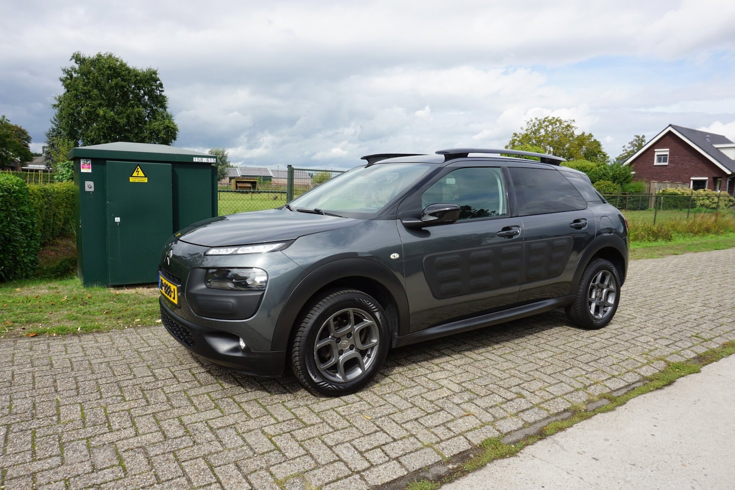 Citroën C4 Cactus - 1.2 PureTech Bus. Plus navigatie cruise ctrl - AutoWereld.nl