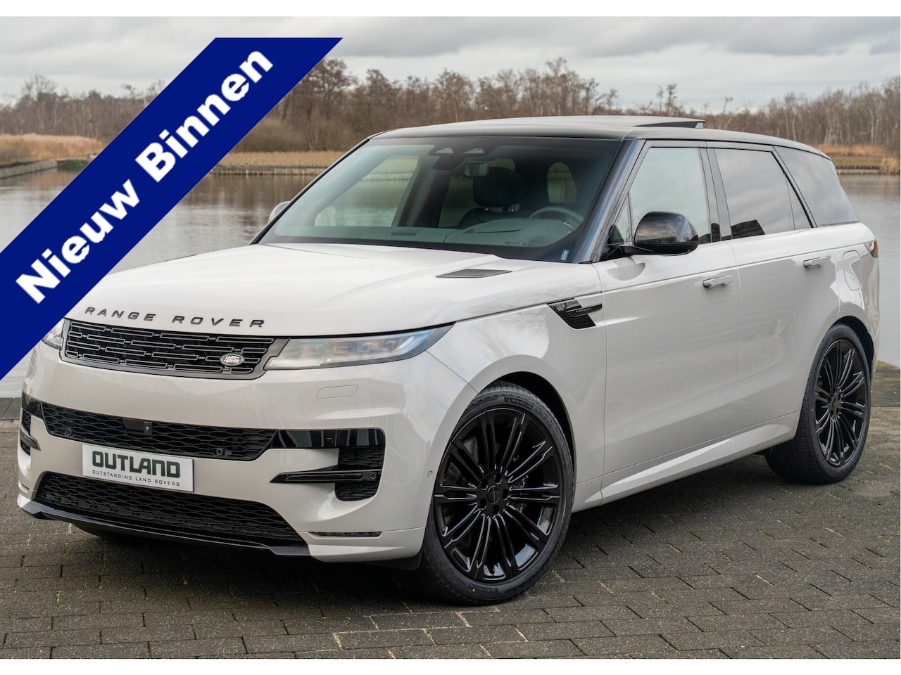 Land Rover Range Rover Sport - P550e Autobiography | Borasco Grey | Full Options | Enhanced Black Pack | Zwarte remklauwe - AutoWereld.nl