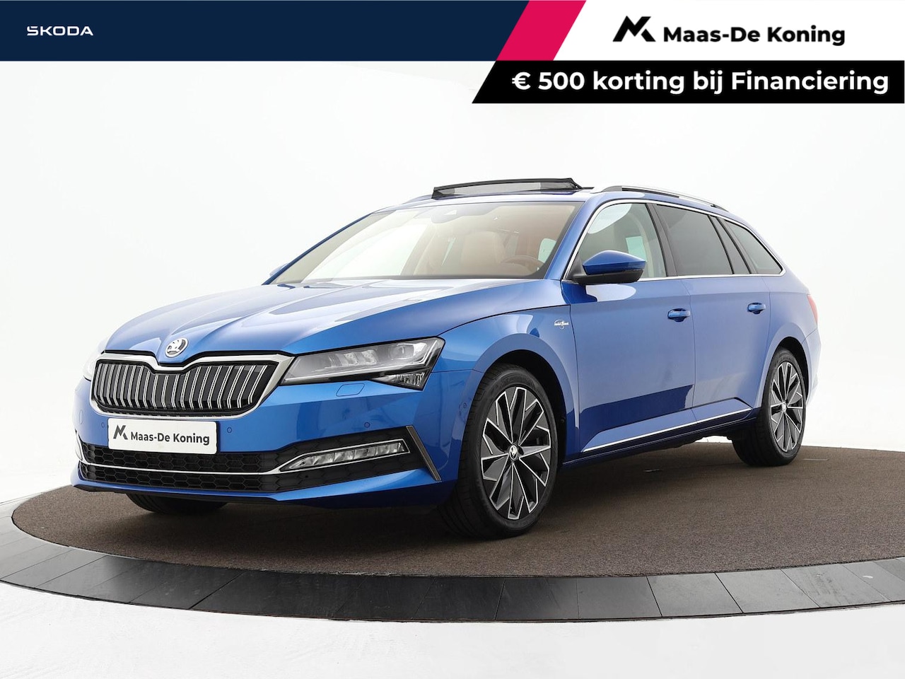 Skoda Superb Combi - 1.4 TSI iV 218pk DSG Laurin & Klement · Panoramadak · 360 Camera · Inklap. Trekhaak · Elek - AutoWereld.nl