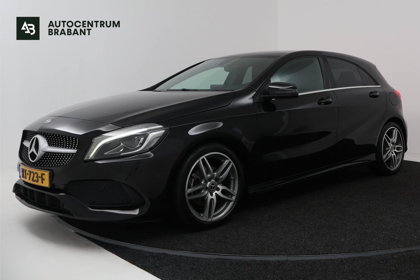 Mercedes-Benz A-klasse - 160 Ambition (NAVIGATIE, CRUISE CONTROL, PARKEERSENSOREN) - AutoWereld.nl