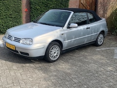 Volkswagen Golf Cabriolet - 1.8 Highline Unieke VW Golf Cabriolet Highline Auto 1998 met slechts 93.228 km gereden!