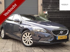 Volvo V40 - 1.6 T3 Summum Leer, Trekhaak