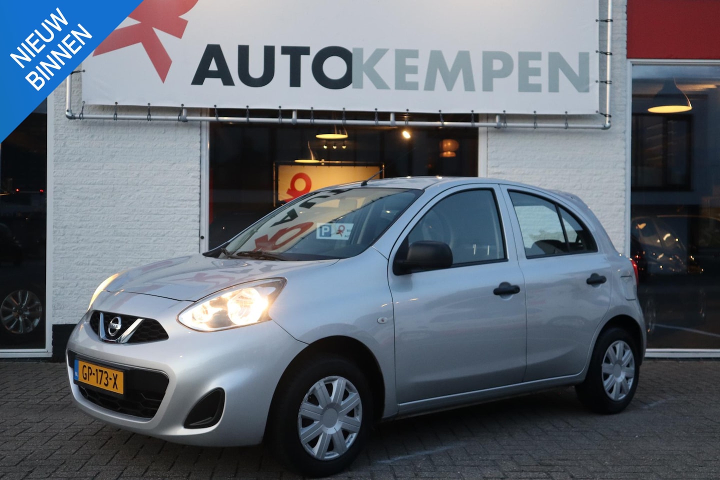 Nissan Micra - 1.2 VISIA PACK AUTOMAAT|ELEC.PAKKET|BLUE TOOTH|LAGE KM STAND! - AutoWereld.nl