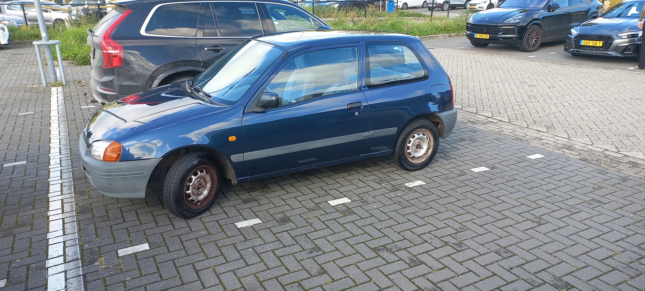 Toyota Starlet - 1.3-16V - AutoWereld.nl