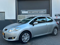 Toyota Auris - 1.6-16V Sol | NAVI | CRUISE | TREKHAAK | NL AUTO