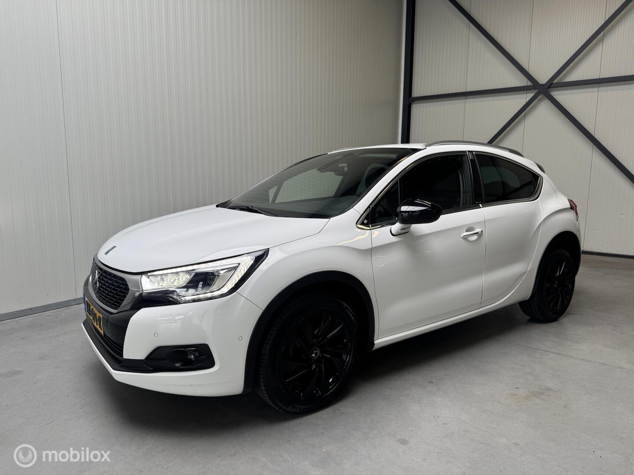 DS 4 Crossback - 1.6 BlueHDi Chic 1.6 BlueHDi Chic - AutoWereld.nl