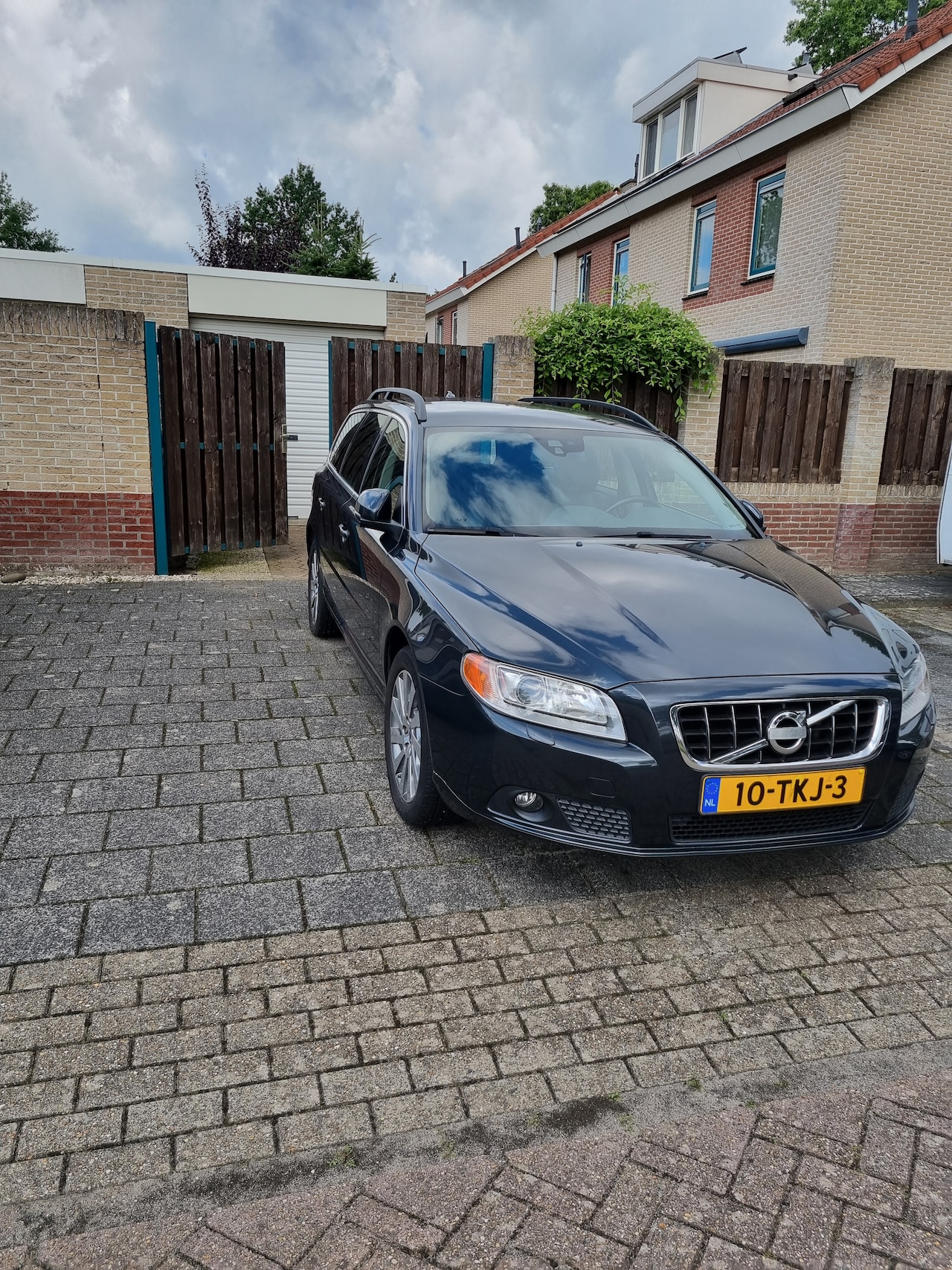 Volvo V70 - 1.6 T4 Limited Edition - AutoWereld.nl