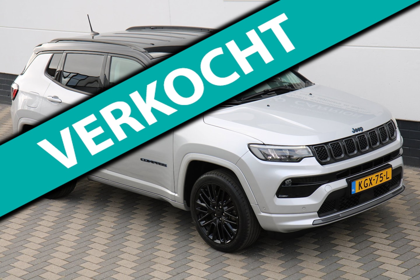 Jeep Compass - 4xe 240 Plug-in Hybrid Leder Carplay Luxe BTW !! - AutoWereld.nl