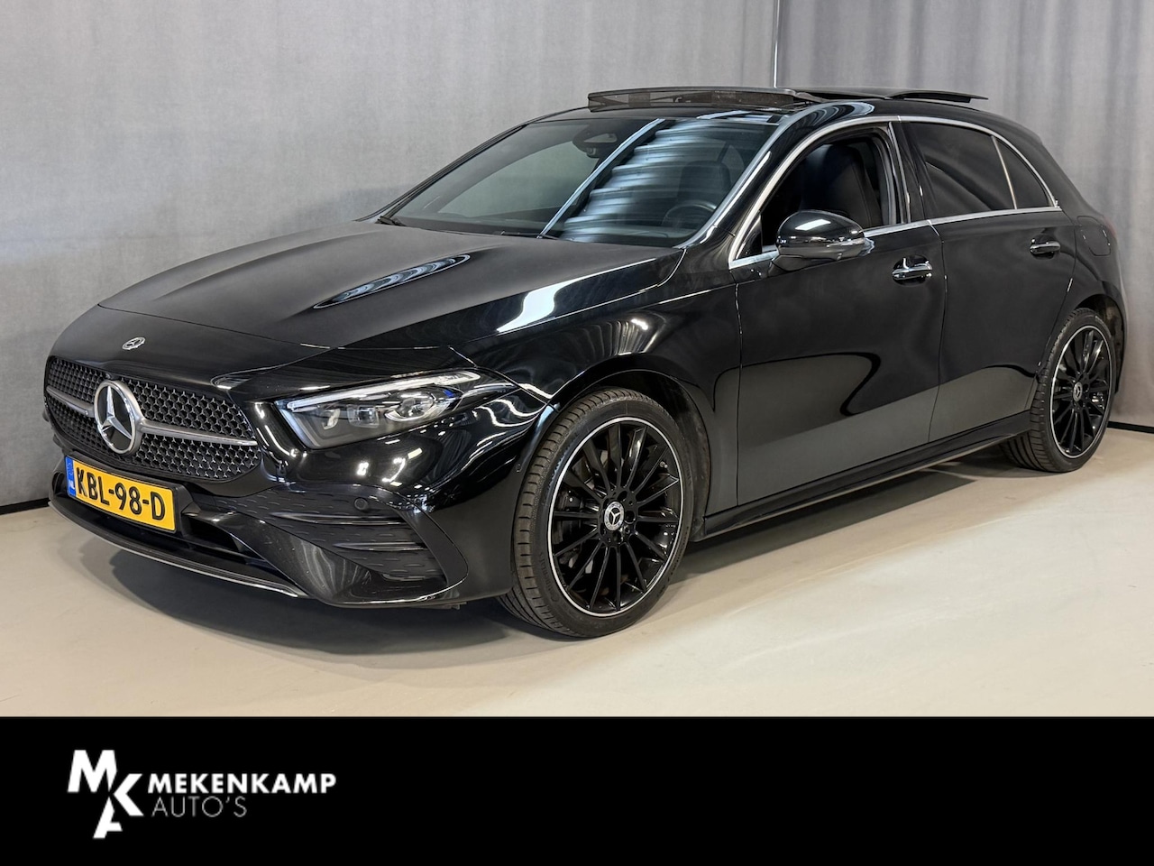 Mercedes-Benz A-klasse - 250 e AMG Line 18"/Panoramadak/Head-up/Memory l+r/Stoel + stuurverwarming/Matrix LED/360 c - AutoWereld.nl