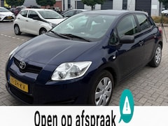 Toyota Auris - 1.6-16V Terra 5D Airco|Trekhaak