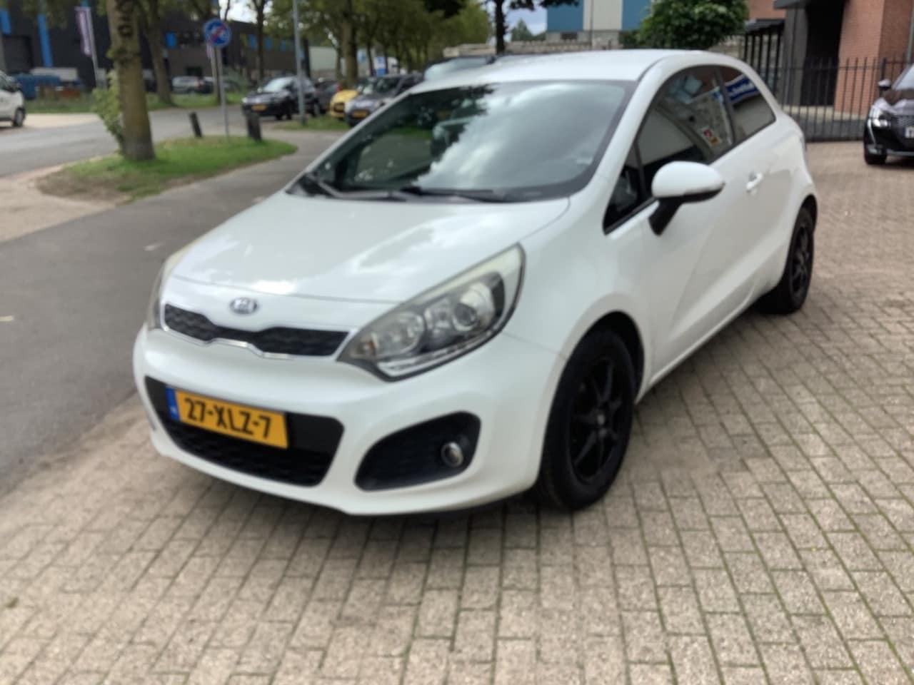 Kia Rio - 1.2 CVVT Plus Pack 1.2 CVVT PLUS PACK - AutoWereld.nl