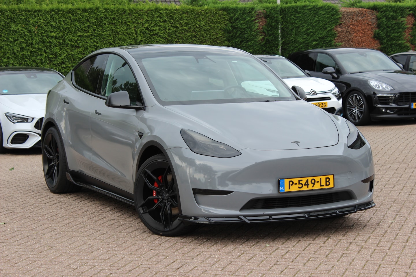 Tesla Model Y - Long Range AWD 75 kWh / Autopilot / Panoramadak / Camera / 20'' / Keyless / Leder / Dodeho - AutoWereld.nl